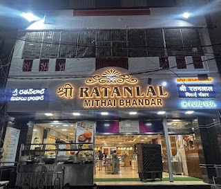 Sri Ratanlal Mithai Bhandar
